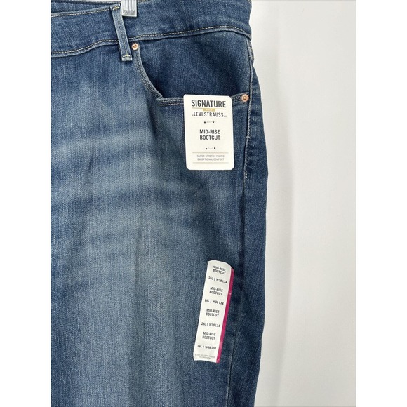Signature by Levi Strauss & Co. Women's Mid Rise Bootcut Jeans 16L 38x34 NWT - Picture 3 of 9